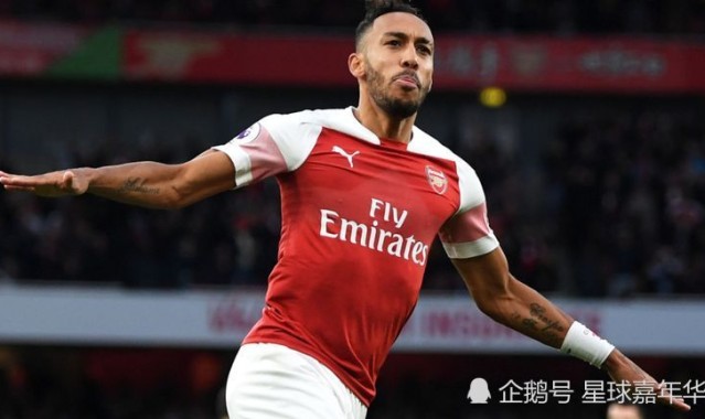  波鸿锋线双星闪耀，德甲弱旅终结连败颓势  