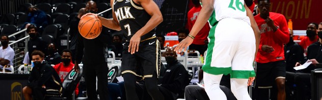  特雷杨超远三分压哨绝杀老鹰险胜绿军  