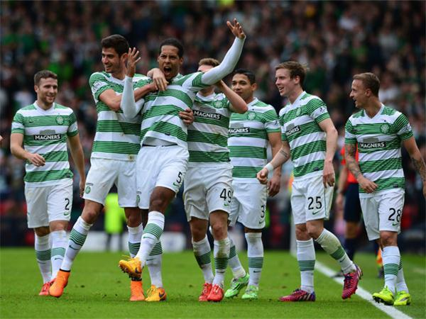  摩纳哥青春风暴席卷赛场斩获三连胜佳绩